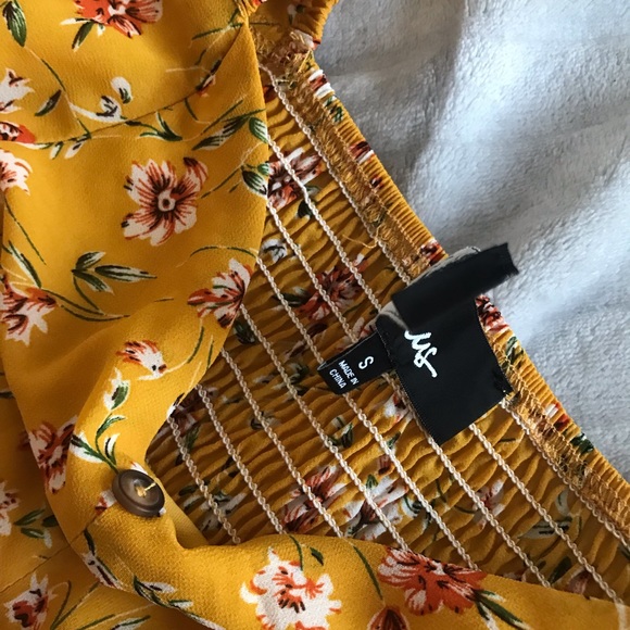 Lulu’s floral print off the shoulder mini dress - Picture 6 of 7